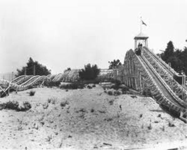 The Figure-Eight Roller Toboggan