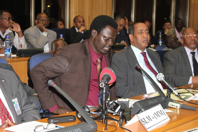Sudanese government and Sudan Liberation Movement/Army sign a peace treaty