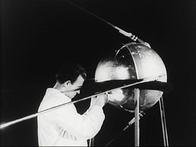 Primer Satelite Artificial Sputnik 1