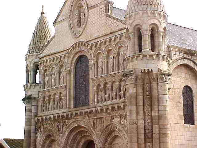 Descartes ingresa en la Universidad de Derecho y Medicina.