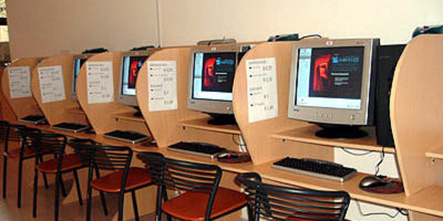 Uso del internet al publico, Cibercafe