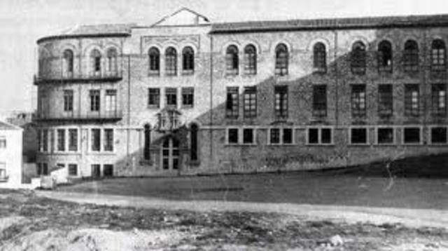 Primer Anestesiologo de Escuela