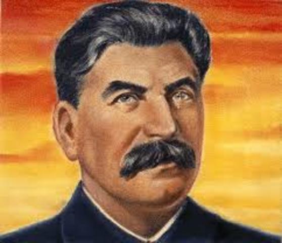 Stalin becomes dictator of Soviet Union
