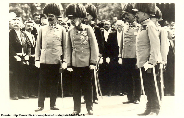 Firma del tratado "Compromiso"