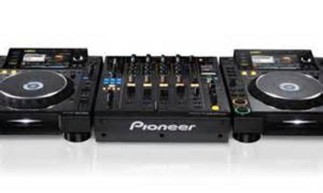 Pioneer CDJ-2000 NEXUS