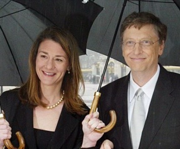 Мелинде Френчке үйленеді.