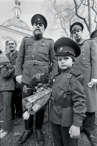 Development of Revolutionary Groups