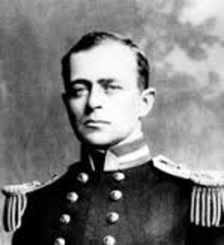 Cptian Robert Falcon Scott has been to Antarctica tiwice now but sadly the second time was his last