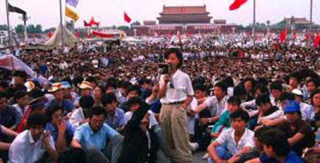 Chinese government suppresses prodemocracy movement