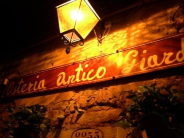 Cena en el restaurante Osteria Antico Giardinetteno