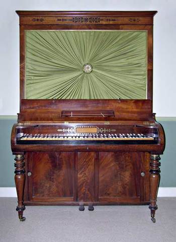 "Cabinet Piano"