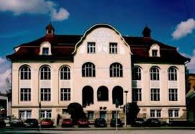 SE TRASLADO A LA UNIVERSIDAD DE JENA