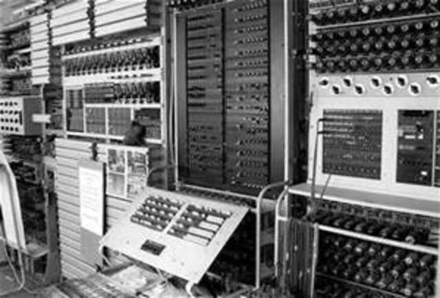 The first computer to break code