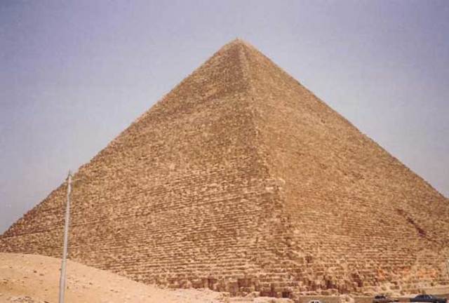 Pyramid Of Khufu
