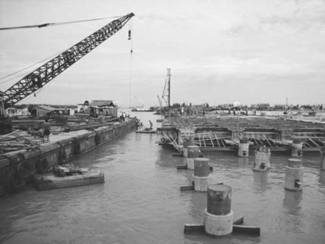 Military:Bombarding Haiphong Harbor