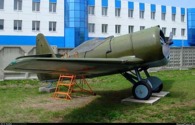 Запуск постройки первого самолета на ИАЗ.