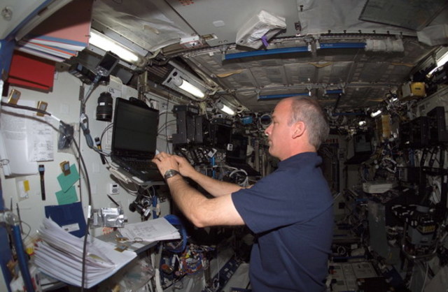 Интернет в космосе