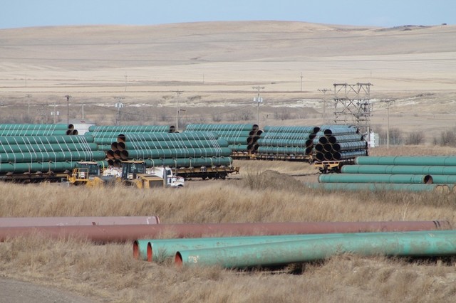 Canadians first propose the Keystone Pipeline