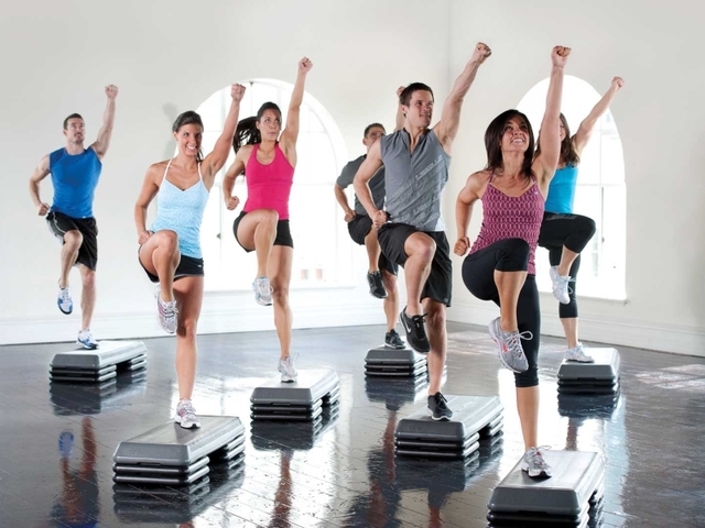 Степ-аэробика и другие направления