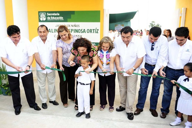 Mejorar la calidad en los servicios de Educación Básica en el Estado