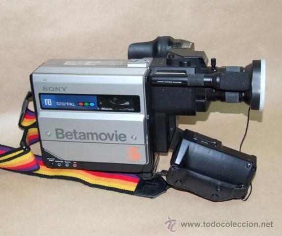 PRIMERA CAMARA DE VIDEO