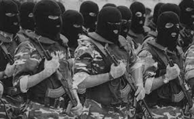 Je suis embauche par des terroristes Russes.