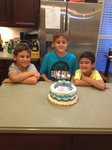 7th birthday with my cousins