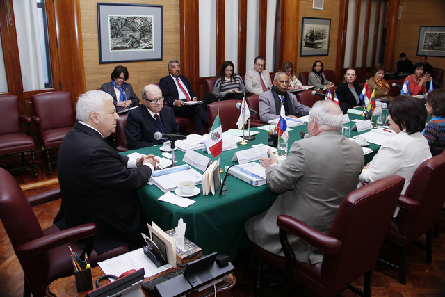 Dirección de Investigación y Comunicación Educativa (ILCE)