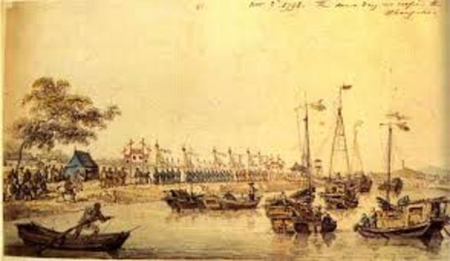 China begins work on the Grand Canal.