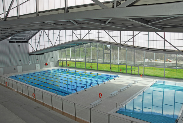 Inauguración de la Piscina Climatizada Valdesanchuela.