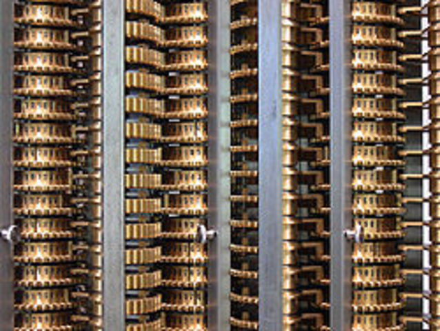 MAQUINA DIFERENCIAL DE BABBAGE