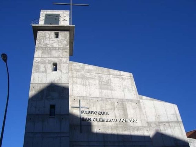 Construcción parroquia San Clemente Romano