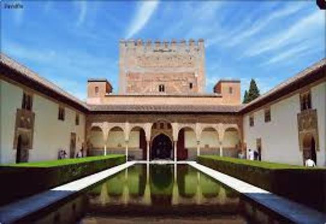 CONSTRUCCIÓN DE LA ALHAMBRA