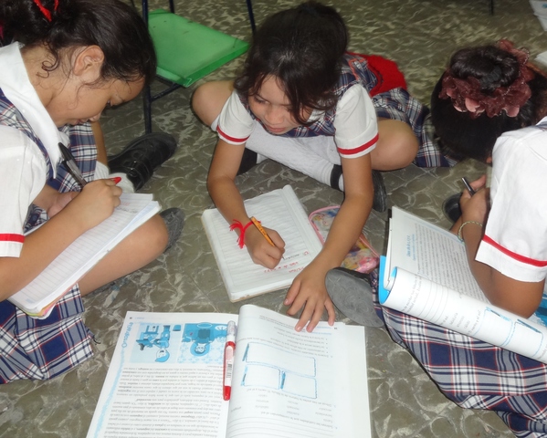 ENTREGA LIBROS TODOS A APRENDER PTA