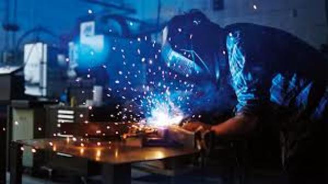 CUARTA GENERACION APARCION DE LA INTEL