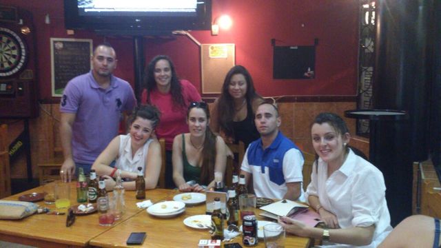 Reencuentro con dos amigos del colegio.