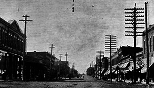 Disney family moves to Marceline, Missouri