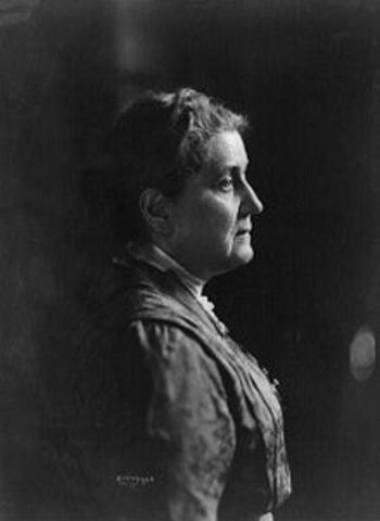 Jane Addams founds Hull House