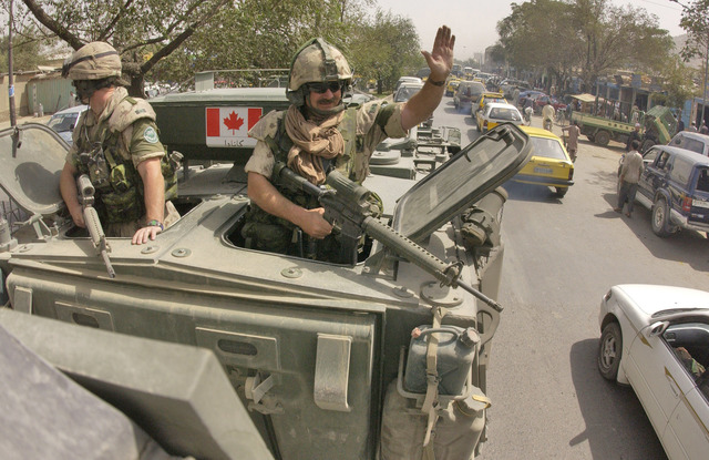 Canadian forces transition to Kandahar