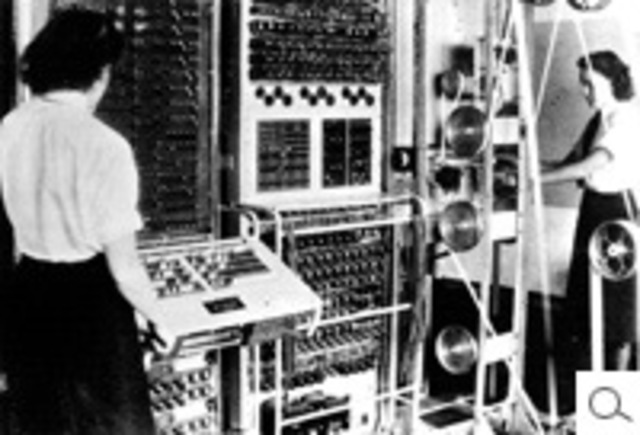 Colossus (Early First Computers / devices)