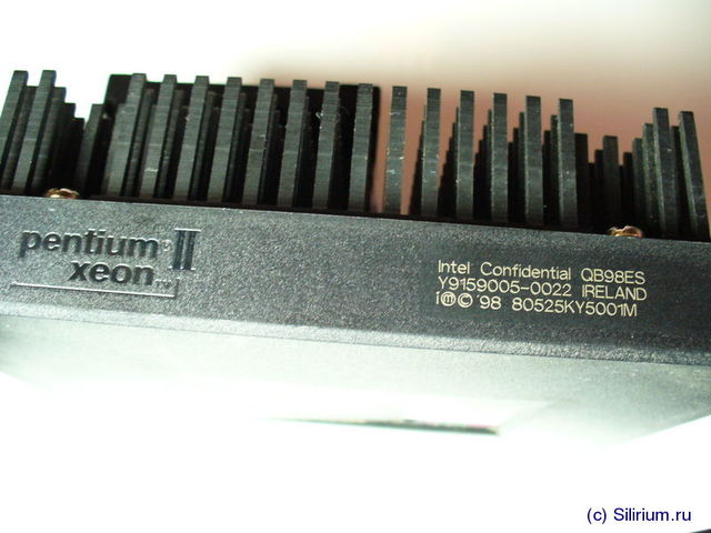 INTEL PENTIUM II XEON