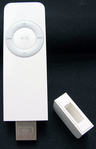 iPod Generation 1 Shuffle Release