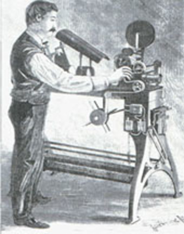 The Vitascope Projector is used for the first time