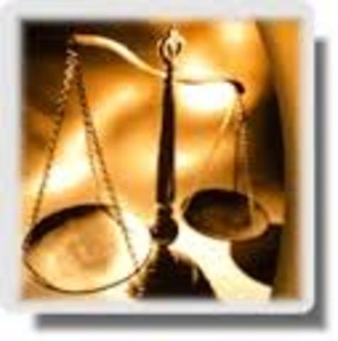 Colombia legislación laboral apuntada a indemnizaciones y no prevenciones.