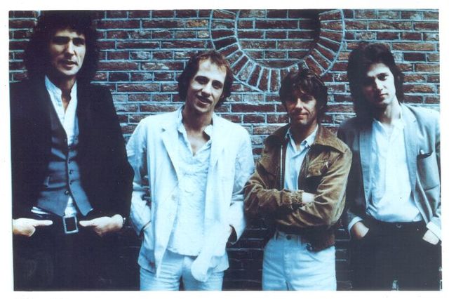 Dire Straits
