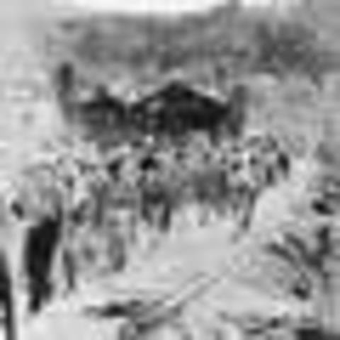 Philippines fall to Japanese – Bataan Death March