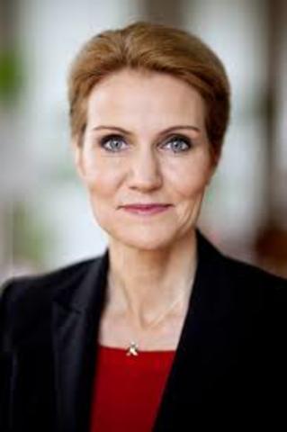 DK's første kvindelige statsminister