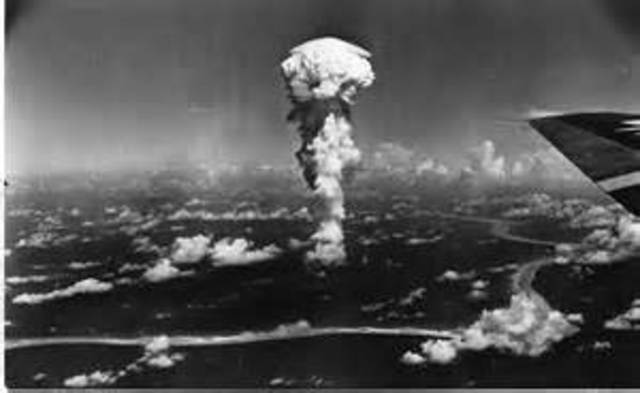 First Atomic Bombs dropped