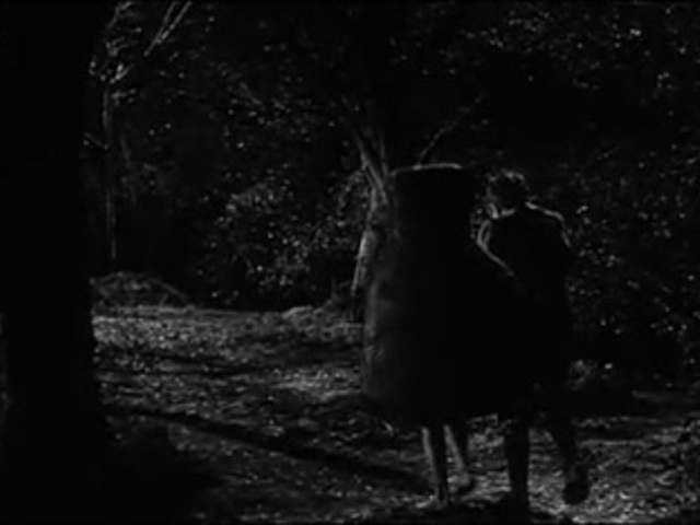 Bob Ewell attacks Jem and Scout