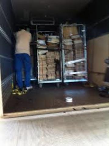 TRASLADO DE LOS DOCUMENTOS A BARCELONA